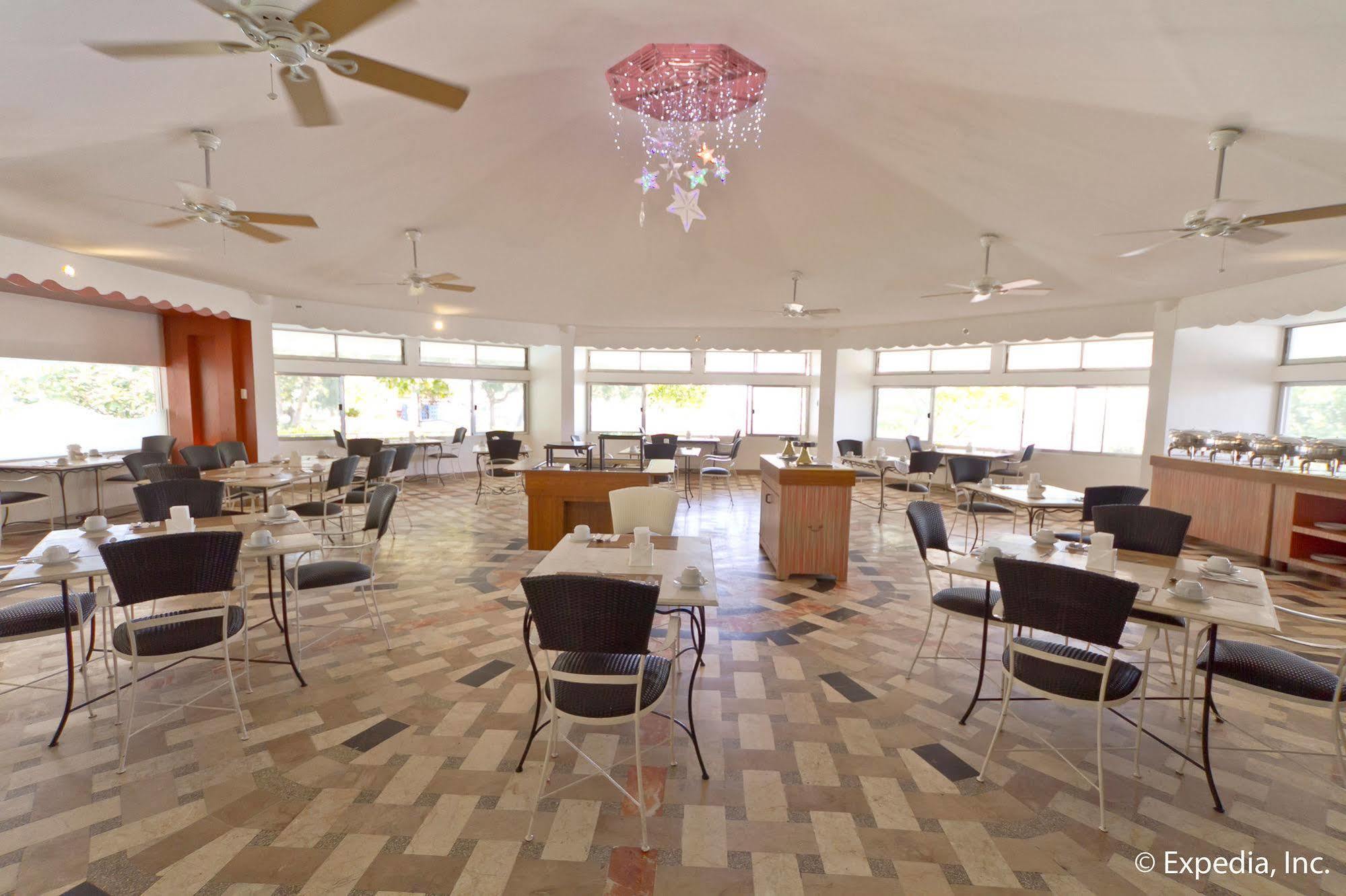 Egi Resort & Hotel Lapu-Lapu City Exteriér fotografie