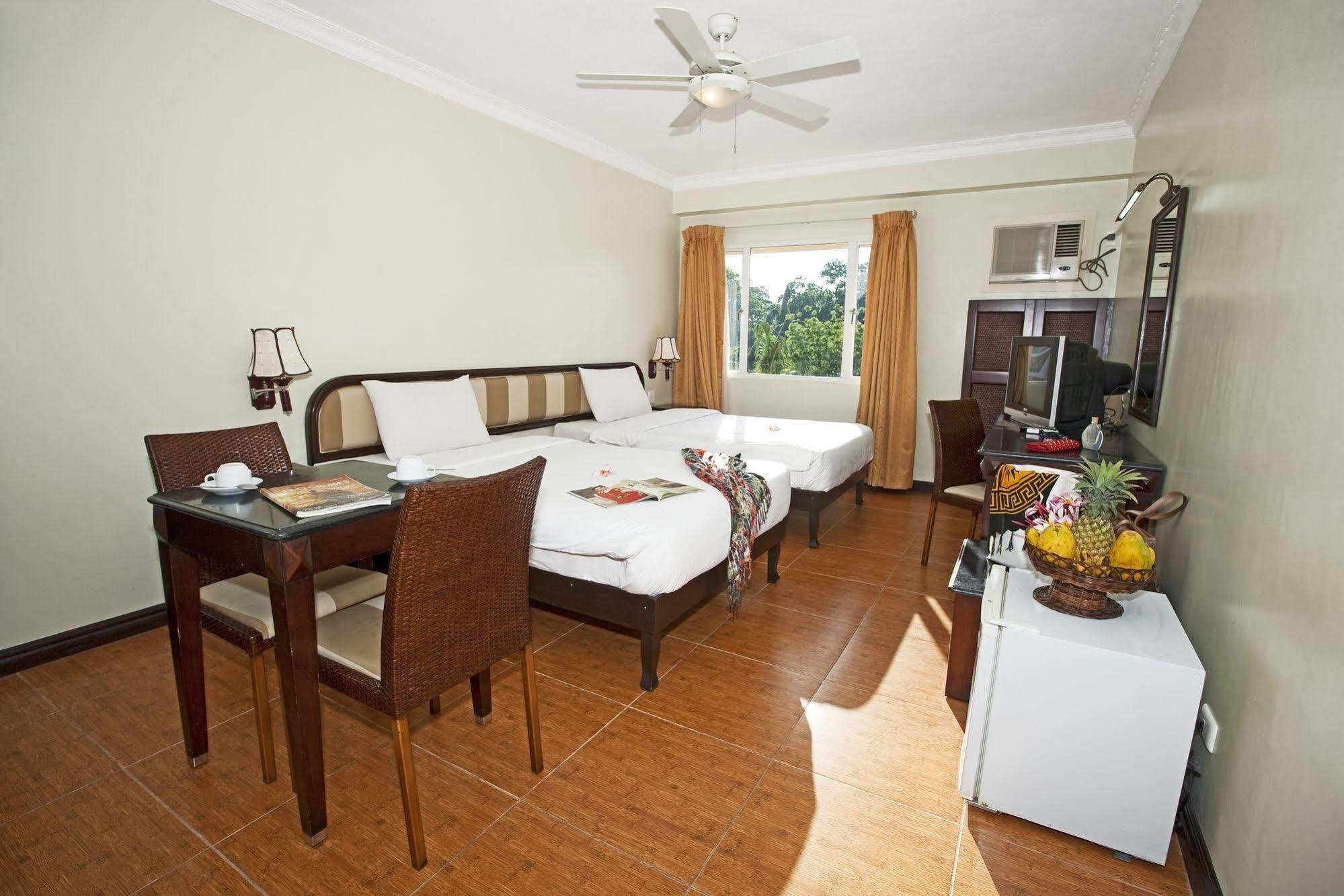 Egi Resort & Hotel Lapu-Lapu City Exteriér fotografie